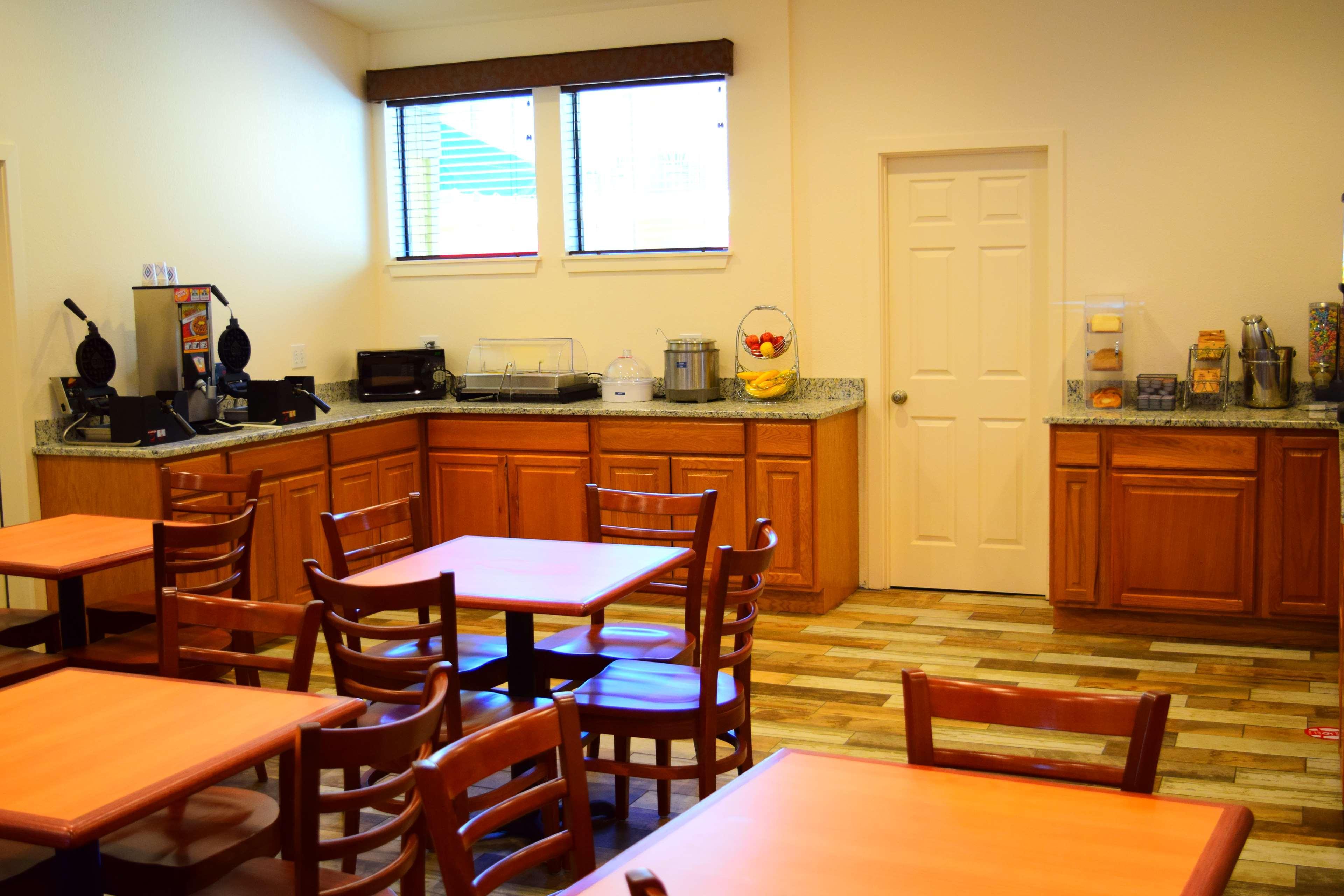 Best Western La Posada Motel Fillmore Экстерьер фото