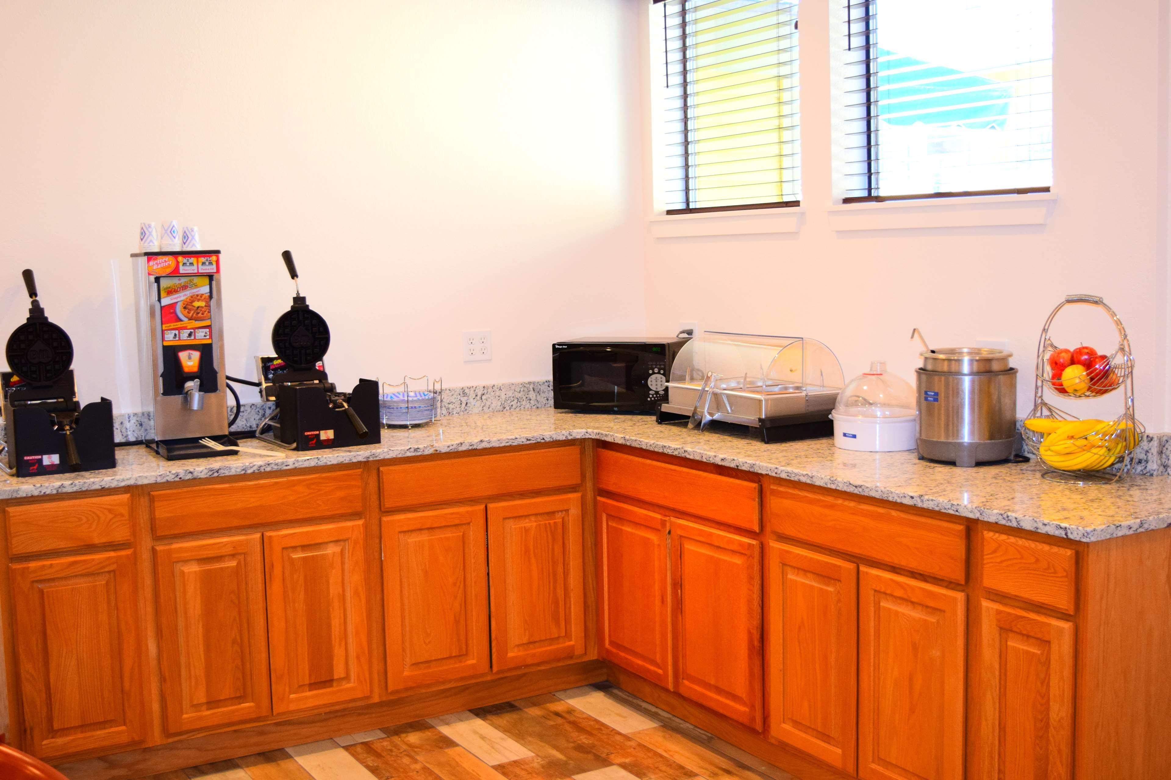 Best Western La Posada Motel Fillmore Экстерьер фото