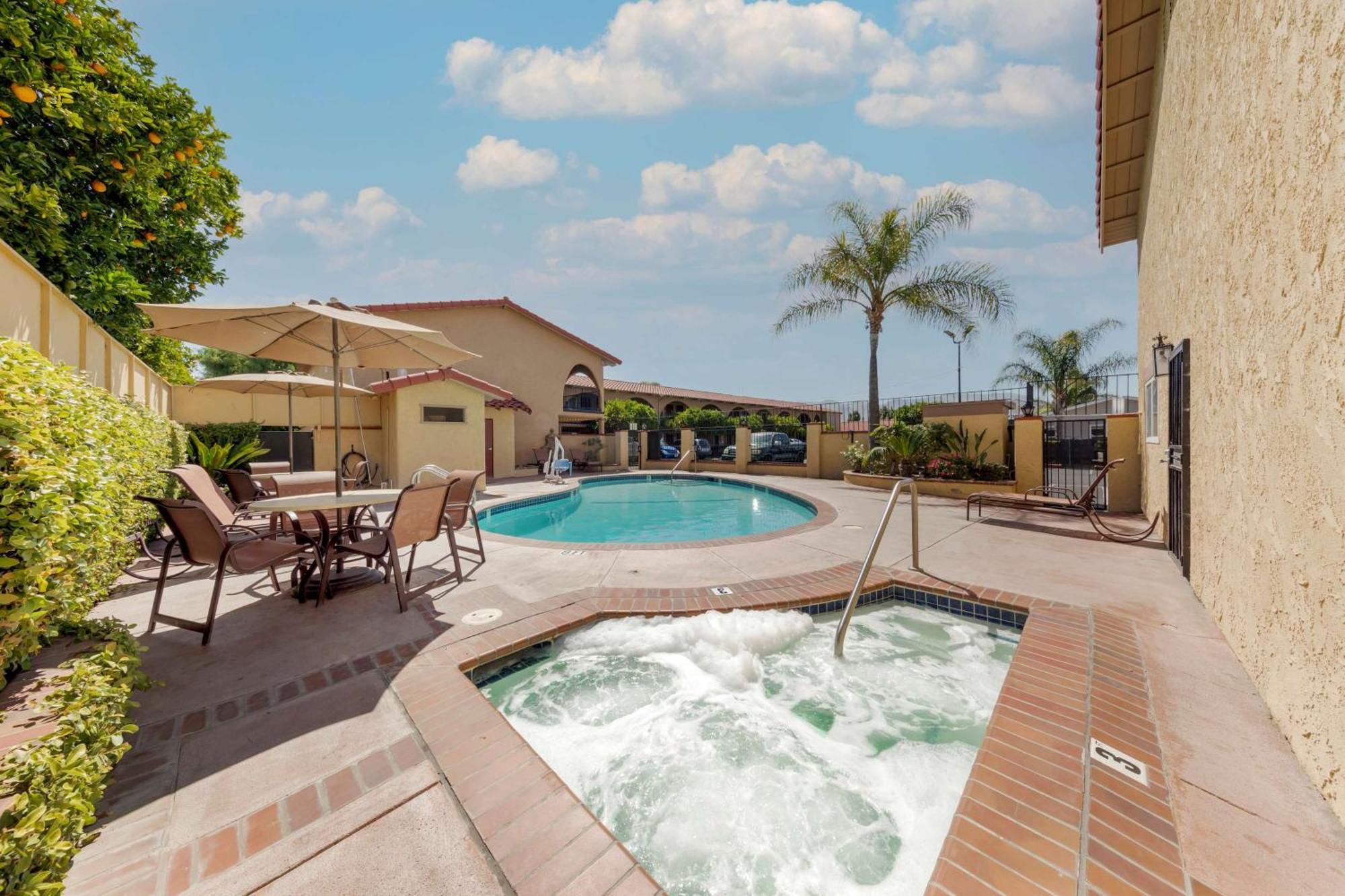 Best Western La Posada Motel Fillmore Экстерьер фото